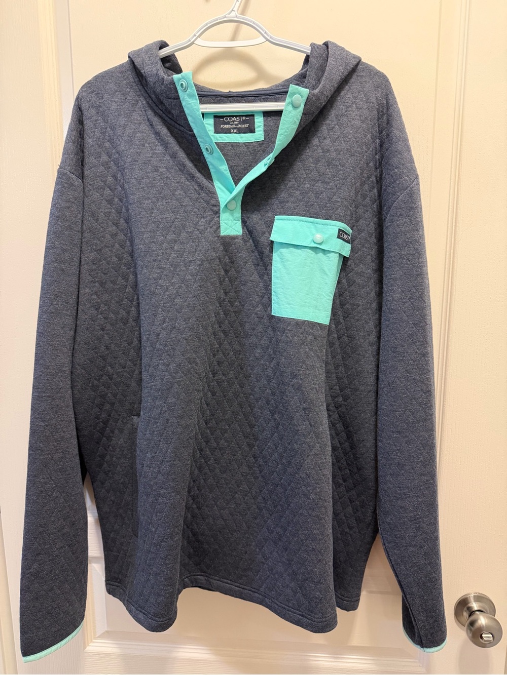 Coast Quilted Hooded Pullover Shirt Jacket in Slate with Aqua Pocket